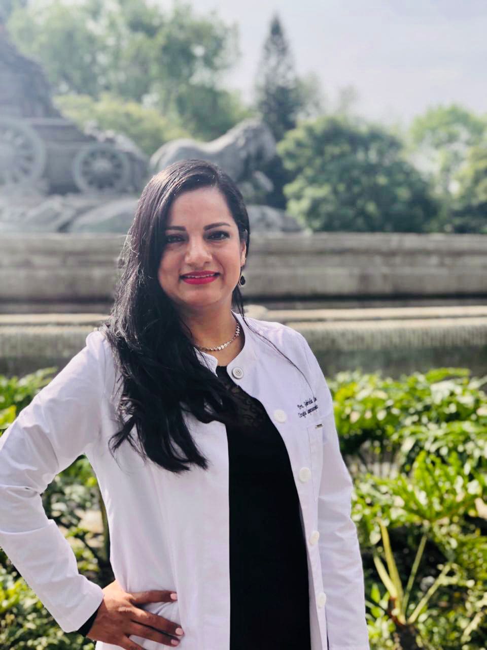 Ginecóloga Gladys Estrada